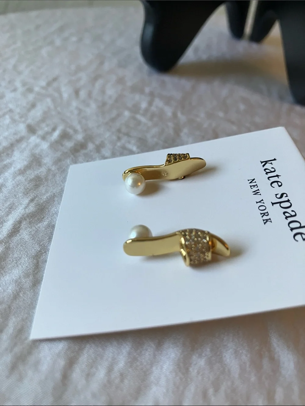 kate spade: Gold Tone “Hit the Town” Crystal & Pearl Drop Earrings